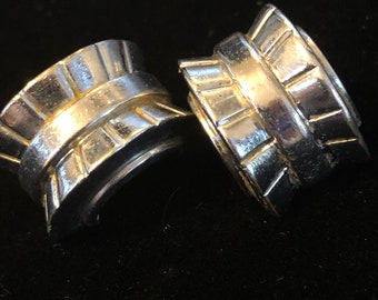 Vintage Silver Tone Monet Pat'd Clip On Earrings - Clean Modern Hoops