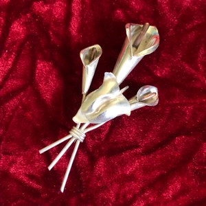 Vintage Mexican Sterling Signed HD Calla Lily Spilla - Lily Bouquet 925 Argento Spilla Rame Accenti