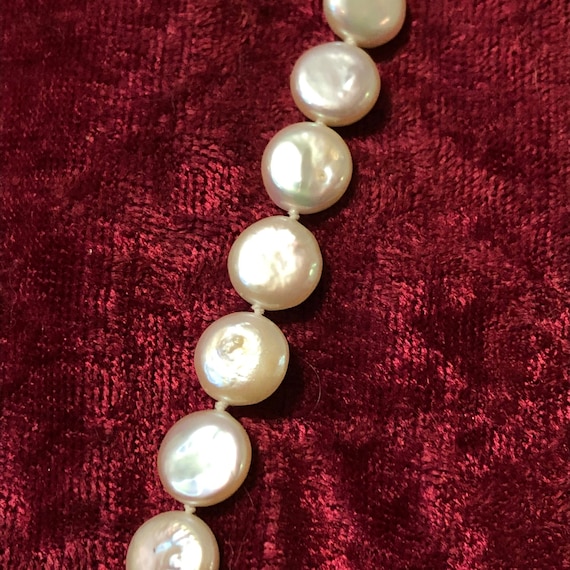Beautiful Graded 14K Coin Pearl  Necklace and Ear… - image 7