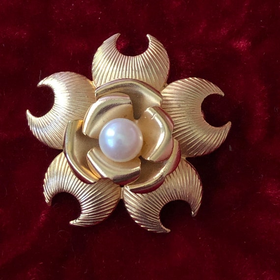 Signed EXPO '70 Cherry Blossom Logo Brooch - Osaka Japan Worlds