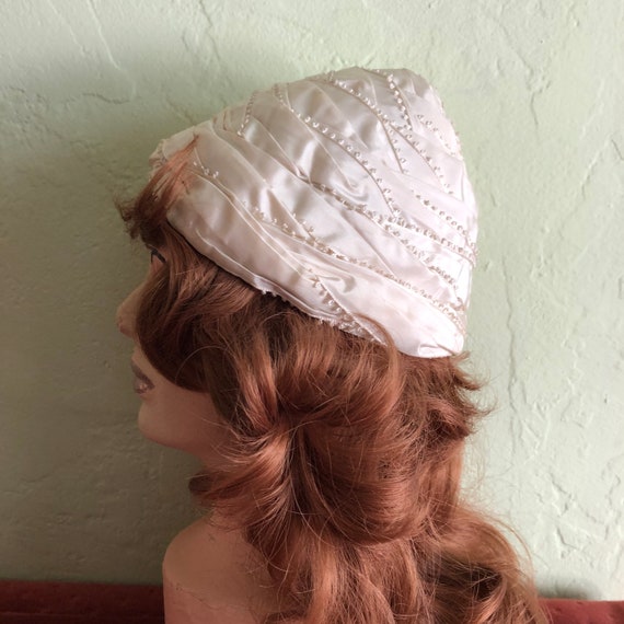 Vintage I Magnin & Company Ladies White Turban Ha… - image 3