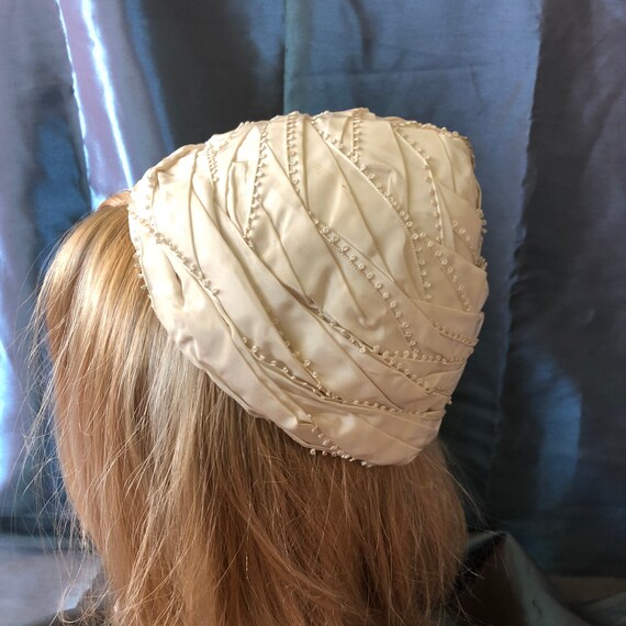 Vintage I Magnin & Company Ladies White Turban Ha… - image 6