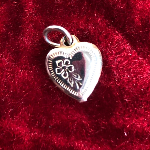 Petite Vintage Chrome Silver Heart Charm - Charm for Charm Bracelet or Necklace