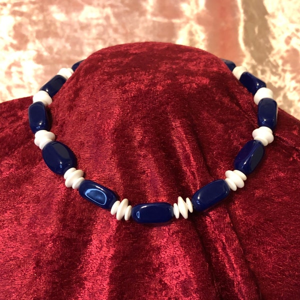 Crown Trifari Brand Choker Necklace - plastic beads in white and navy