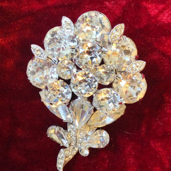 eisenberg brooch