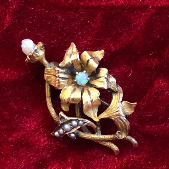 Edwardian 18k Gold Brooch with Opal, Seed Pearls,… - image 3