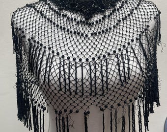 Capa antigua con cuentas de vidrio - Victoriana o eduardiana