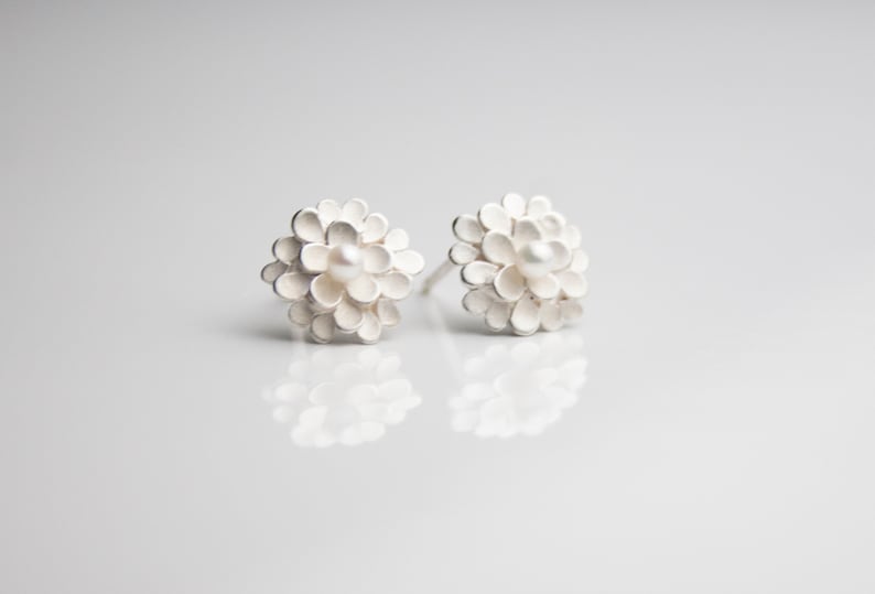 Beautiful Silver round studs with pearls image 1