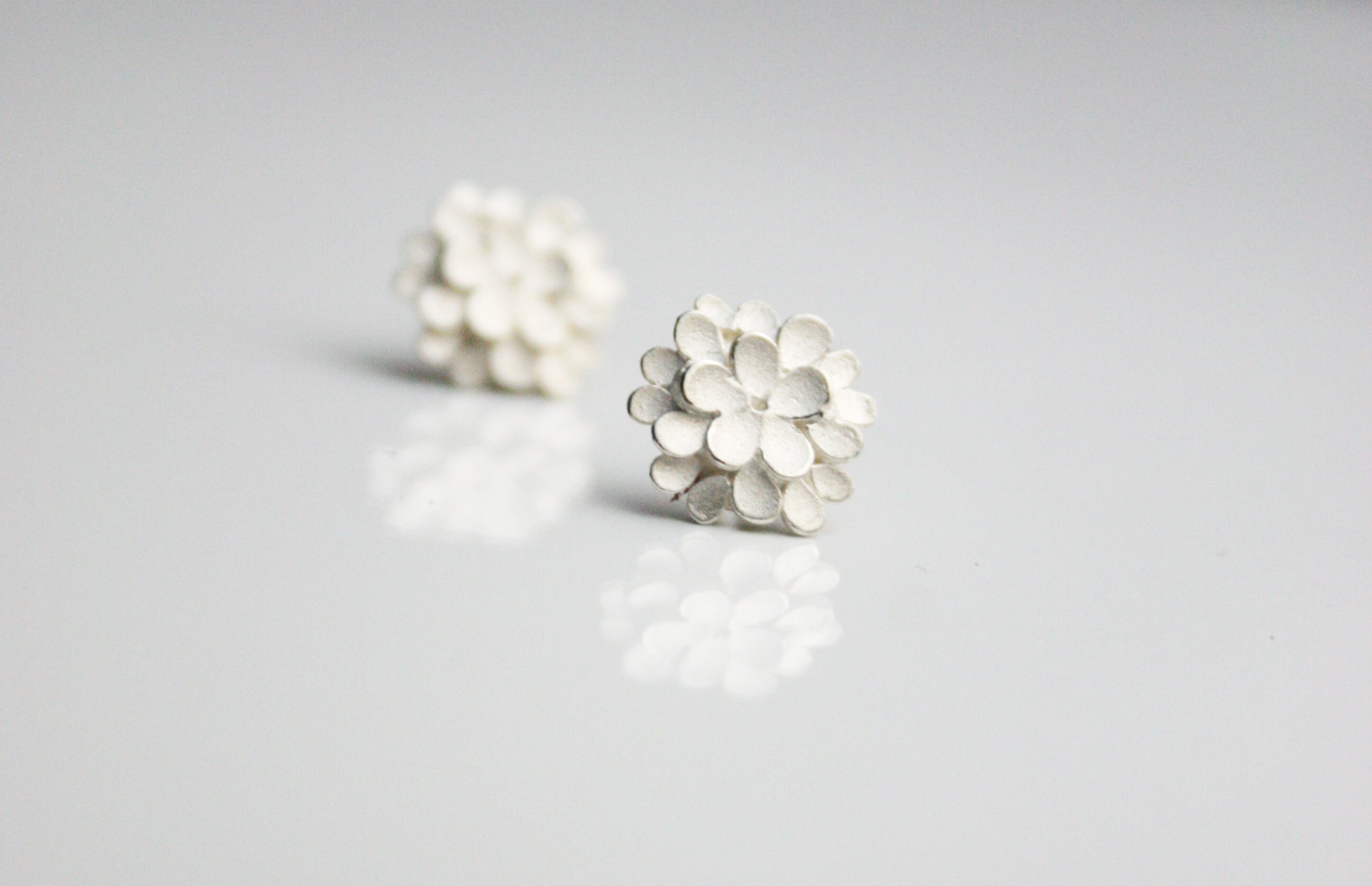 Beautiful Silver Round Studs - Etsy