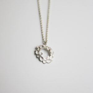 Floral wreath 925 silver small Necklace