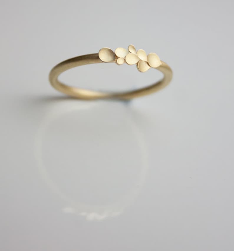 Dahlia 18k Gold Ring klassisch Bild 1