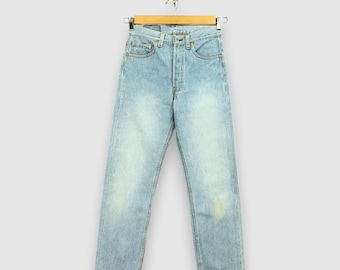 W26 Vintage Levis 501 Faded Jeans, 90s Womens High Waist Pants, Levi's Faded Straight Leg Classics Denim, Levis Girlfriend Jeans Size 26x29