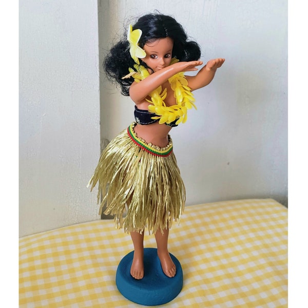 Vintage 1960s Hula Dancing Girl Figurine Polynesian Rubber Plastic Doll Hong Kong Grass Skirt Hawaiian Lei