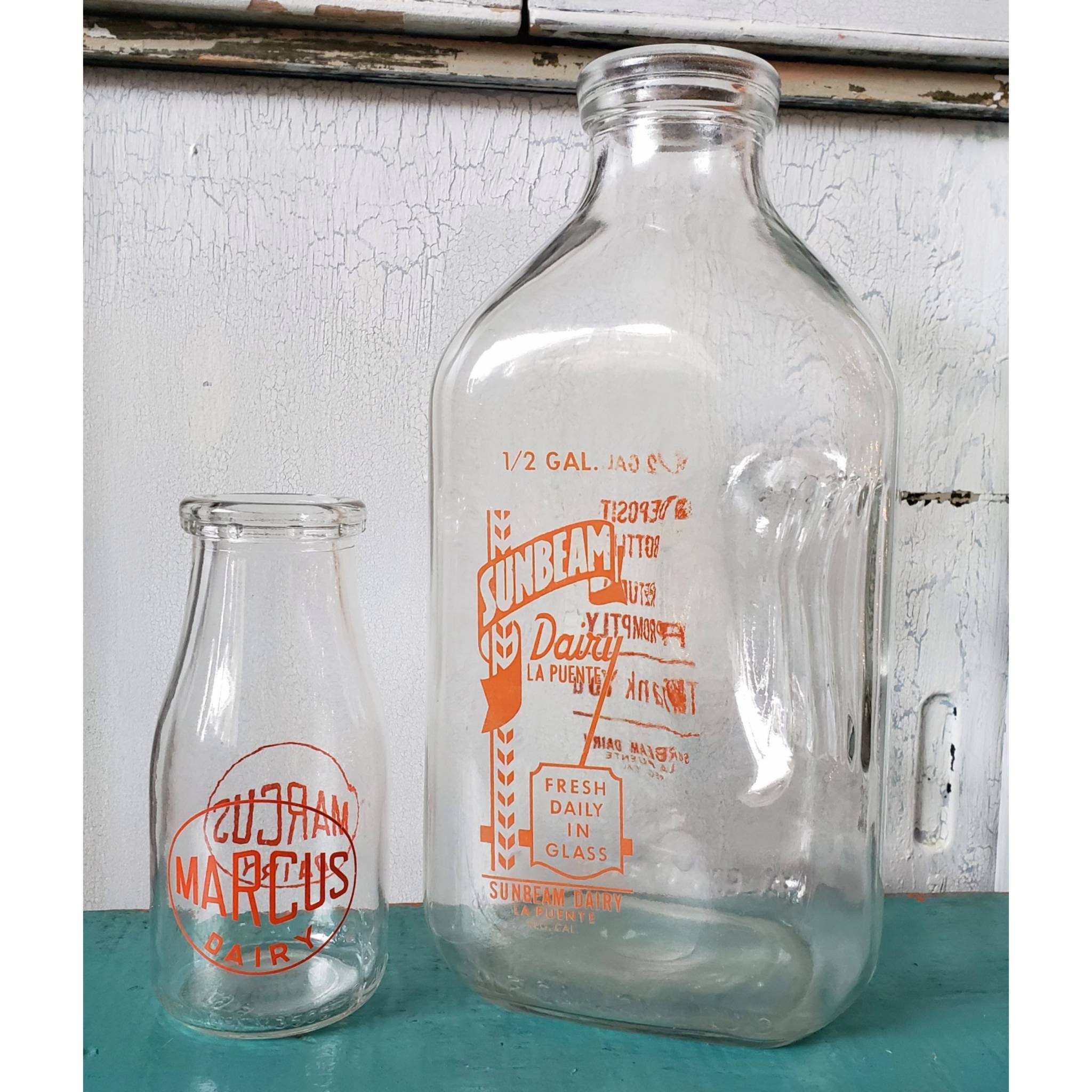  FyndraX Glass Milk Jugs Bottles - Half Gallon / 2Qt