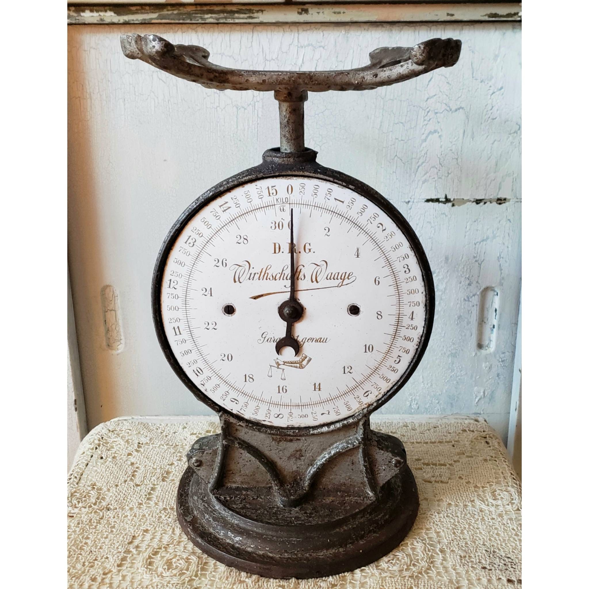 English Salter Scale Made for Boots Chemists 1920s
