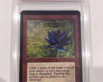 Carta facsimile di Black Lotus Alpha del 1993 di Magic: The Gathering, incapsulata su misura.