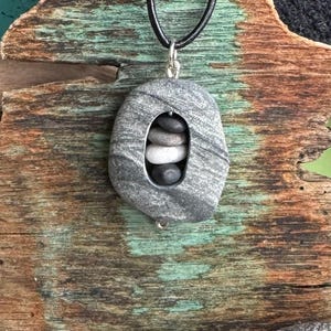 Beach stone jewelry- beach stone necklace with stones inside