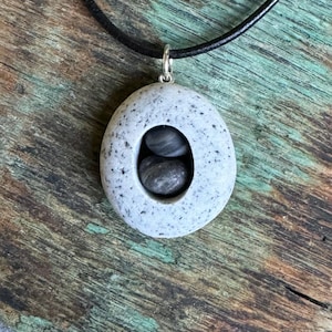Beach stone jewelry- beach stone necklace with stones inside