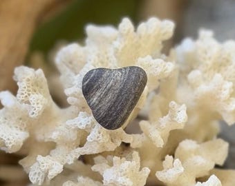 Heart rock-Heart stone