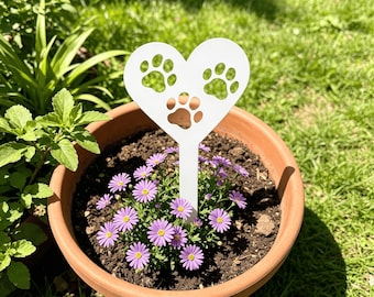 Personalized Heart Paw Print Garden Stake, Custom Pet Memorial Stake, Rusty Metal Stake, Dog Paw Memorial Gift, Outdoor Garden Decor