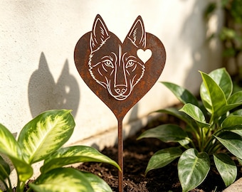 Rust Finish Wolf Metal Garden Stake, Wildlife Silhouette Ornament Gift for Wolf Lovers & Gardeners