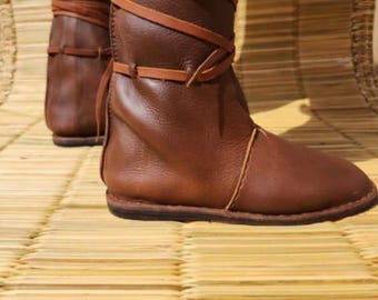 Handmade Medieval Leather Boots – Viking LARP Shoes, Rustic Cosplay Footwear