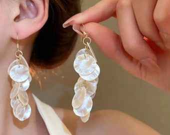 Weiße Muschel Quaste Ohrringe Boho Beachy Hochzeitsschmuck