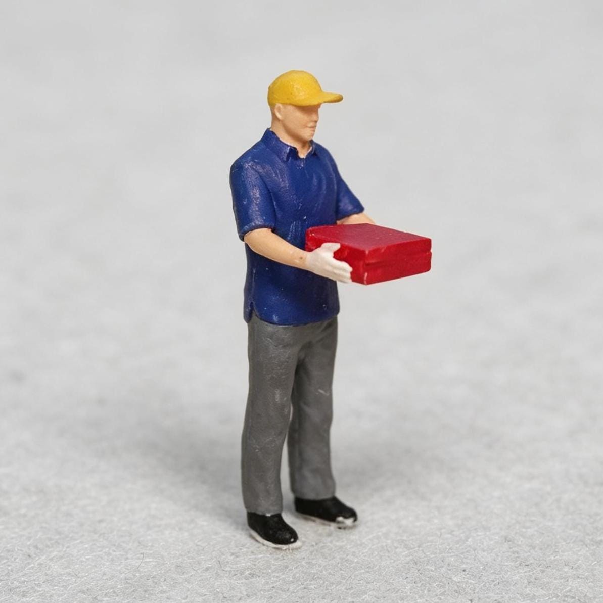 Pizza man figurine - Etsy 日本