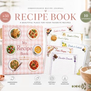 Pode incluir: Um livro de receitas com uma capa rosa xadrez e as palavras "My Recipe Book" no centro. O livro tem imagens bordadas de comida e vem com páginas de categorias de receitas. O livro é projetado para receitas favoritas.
