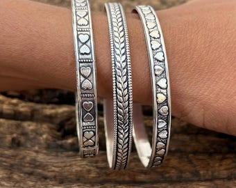 Heart Leaf Bangle, Nature Inspired Silver Bracelet, Romantic Floral Bangle, Handmade Stackable Jewelry, Gift for Women