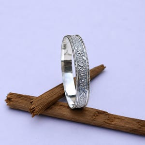 Sterling Silver Floral Engraved Bangle, Vintage Silver Cuff Bracelet, Handcrafted Artisan Jewelry, Boho Stackable Bangle, Gift for Women