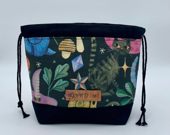 CATS, BATS, & Hats knitting and crochet Halloween drawstring project bag