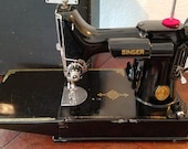 Singer Featherweight 221 sewing machine circa 1947