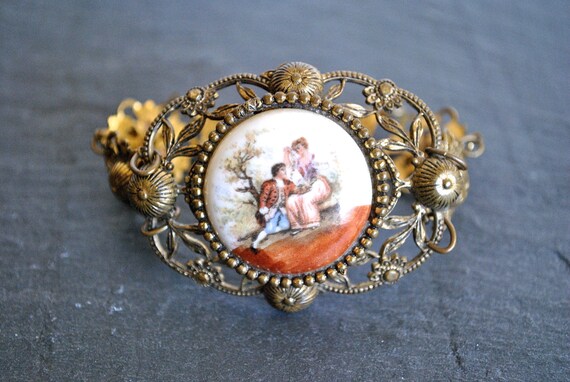 VINTAGE DANCING COUPLE porcelain bracelet - image 2