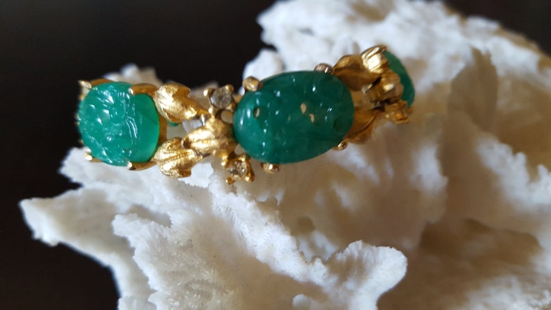 VINTAGE green jade color CARVED gold BRACELET
