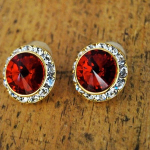 VINTAGE GARNET RHINESTONE earrings.