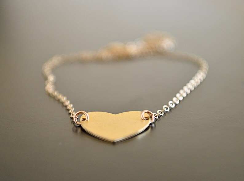 Alpha Heart Necklace Gold main image 0