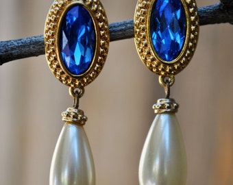 VINTAGE SWAROVSKI PEARL earrings