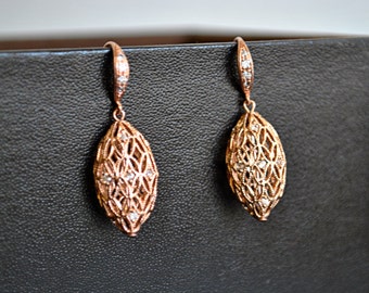 PENDIENTES DE ZIRCONIA CUBIC DE ORO ROSA
