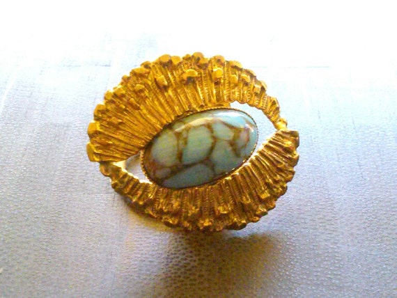 VINTAGE faux TURQUOISE RING or brooch. - image 5