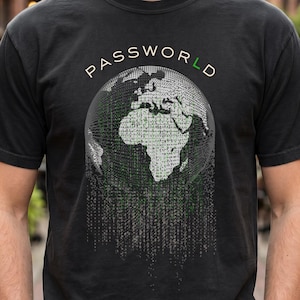 Könnte beinhalten: Schwarzes T-Shirt mit dem Wort "PASSWORD" über einer Globusgrafik. Das Globusdesign zeigt eine Weltkarte mit einem Matrixmuster. Das T-Shirt hat einen Rundhalsausschnitt und kurze Ärmel.