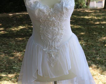 Vintage 2000s Beaded Lace Babydoll Nightgown Bridal Boudoir Lingerie Handkerchief Hem Stretch Fits Multiple Sizes Bust up to 34D Authentic