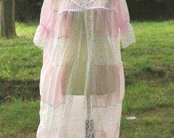 Vintage Sheer Lace Robe 1970s Pale Pink | Romantic Bridal Lingerie | Cottagecore Vintage Nightgown | Rare European Robe
