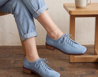 Chaussures richelieu en cuir faites main - bout carré à lacets et talon confortable