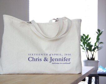 Wedding Welcome Bag / / 40 Custom Totes, Print Included / / Hotel Guests Goody Bag for Destination Weddings / / Oversize Beach Tote