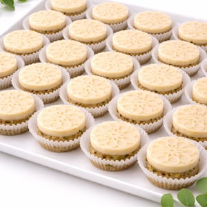 Hausgemachter Kuchen mit weißer Schokolade und Pistazien – mit viel Liebe gebacken!