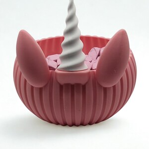 Einhorn-Schale aus PLA in Wunschfarbe – Süßigkeiten-Halter & Schmuck-Organizer bild 5