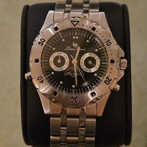 Vintage Lucien Piccard Watches - Etsy display picture 2