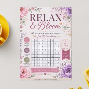 Peut inclure: Une feuille rectangulaire avec le texte RELAX & BLOOM, 40 PREMIUM SUDOKU PUZZLES for Relaxation et une grille de Sudoku centrale. Le design comprend des illustrations florales à l'aquarelle dans des tons roses et violets, avec des icônes.