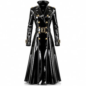 Peut inclure: Un long trench-coat noir brillant doté d'un devant croisé avec des boutons dorés, d'un col haut et d'une ceinture assortie avec une boucle dorée. Le manteau présente des manches longues avec des poignets à boucle et une jupe évasée.